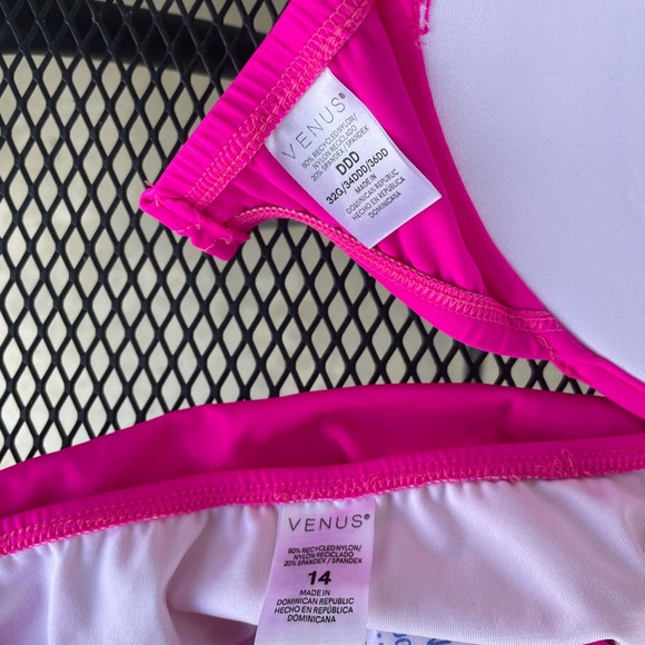 VENUS Hot Pink Bikini Set - Picture 3 of 4